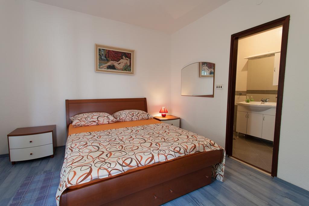 Apartman Kondic Omišalj Szoba fotó