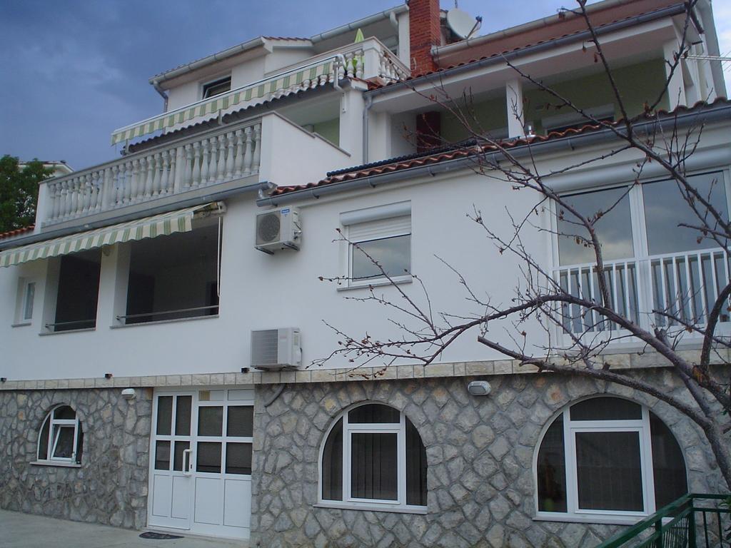 Apartman Kondic Omišalj Szoba fotó