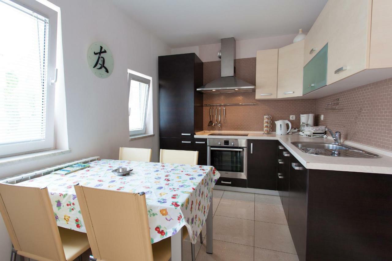 Apartman Kondic Omišalj Kültér fotó