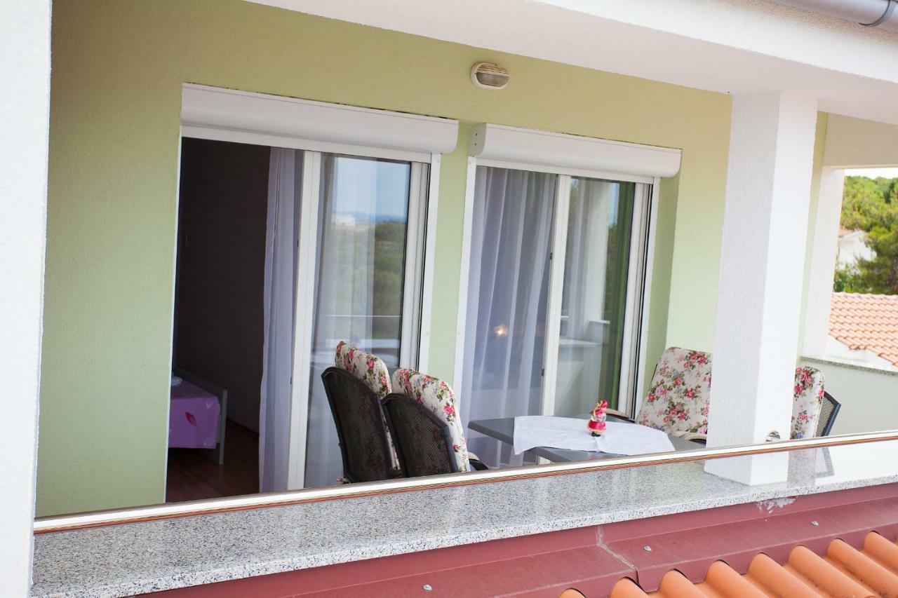 Apartman Kondic Omišalj Kültér fotó