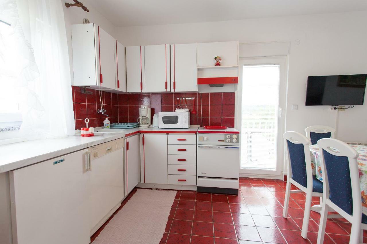 Apartman Kondic Omišalj Kültér fotó
